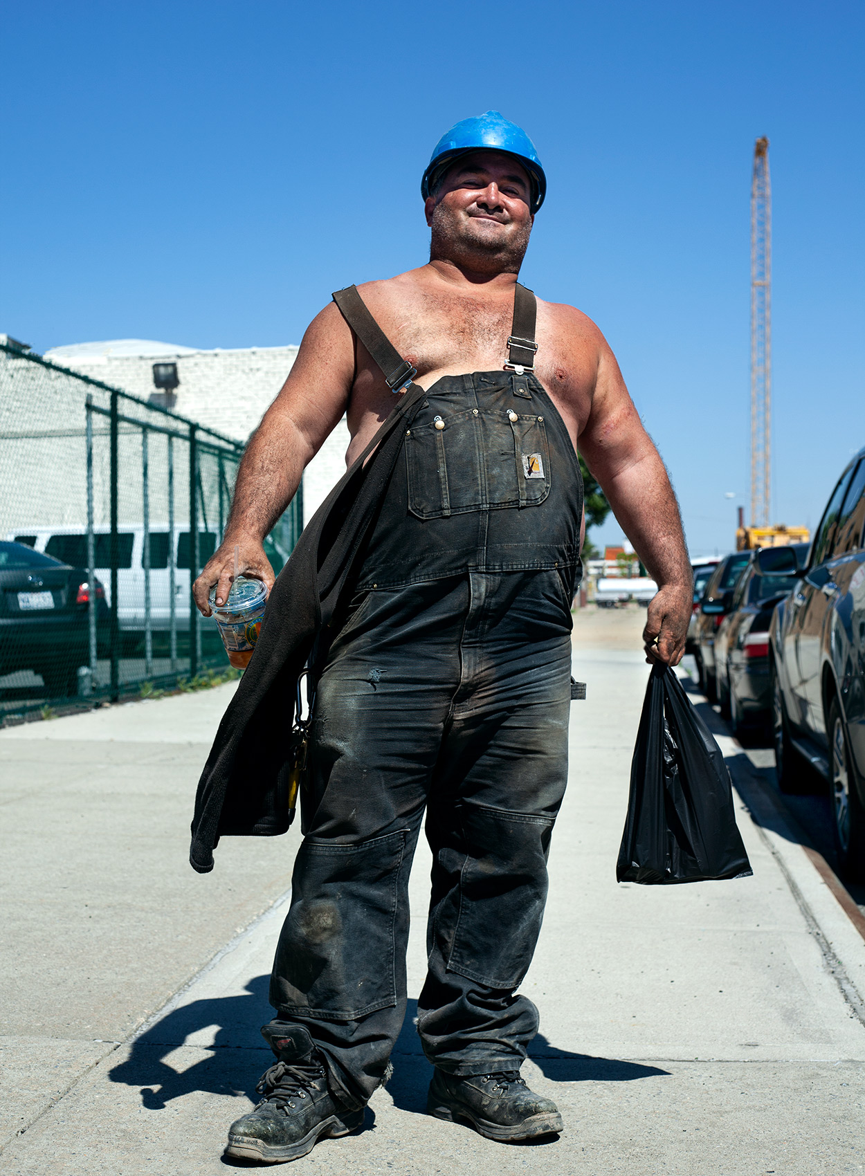 Location_Scout_01_260_Overalls_LIFE_WH