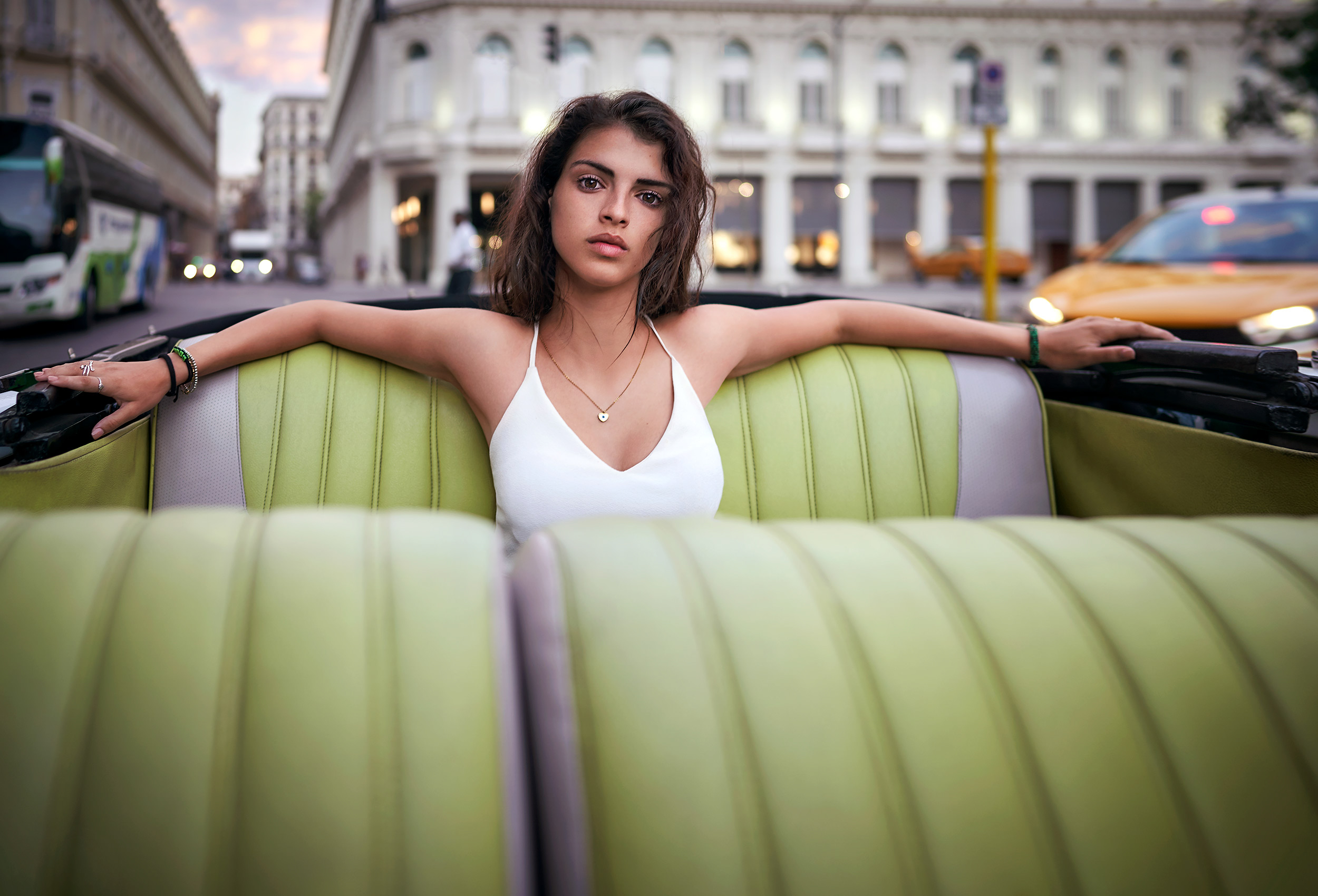 _DSC8525f_GirlBackOfCar_POR_WHP_2023